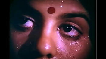 Tamil kathanaiyagi Bedroom la oolu vangum uncensored clip