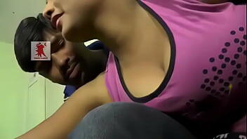 Telugu Desi girl enjoys foreplay showing naval and dark shaved armpits.MP4